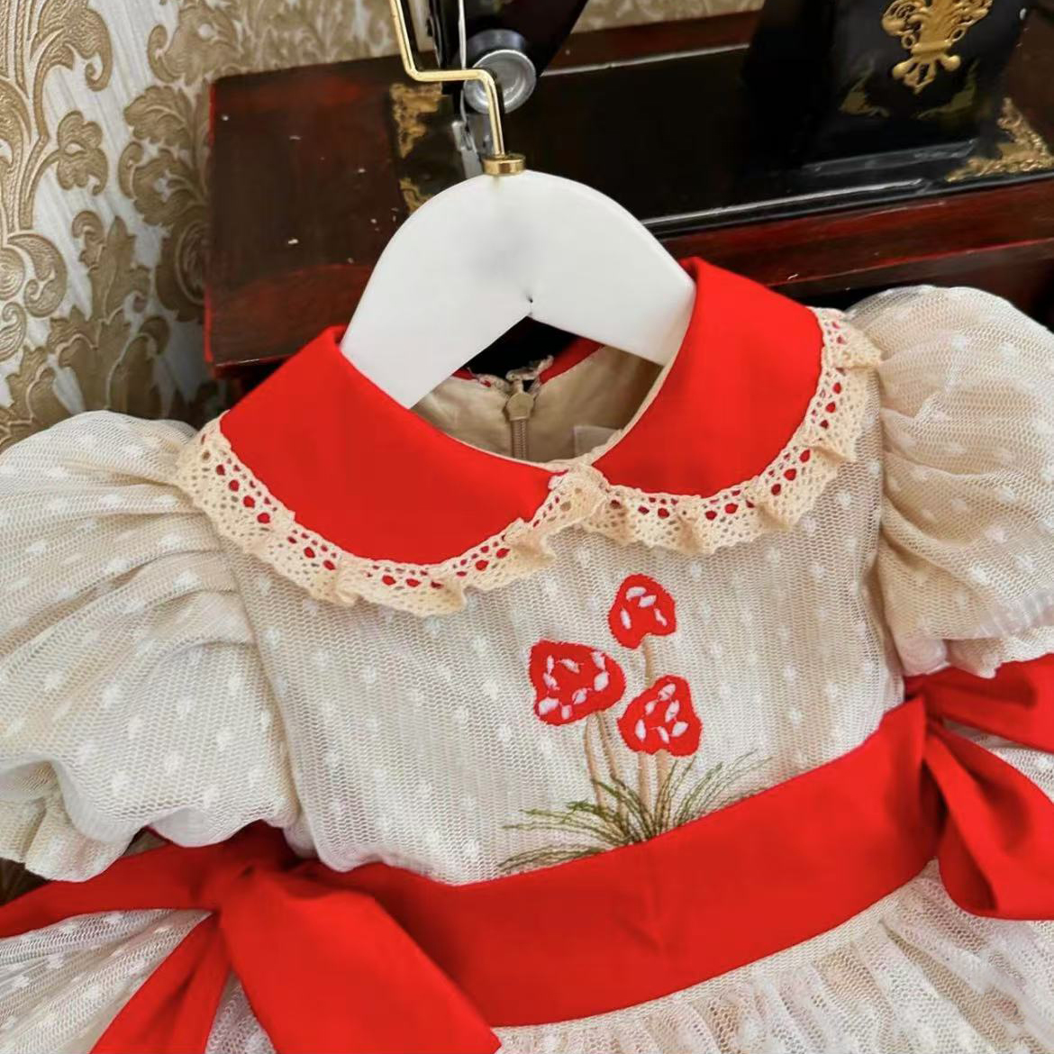 Baby Girl Summer Strawberry Em - đánh giá và giá Baby Clothing Dresser