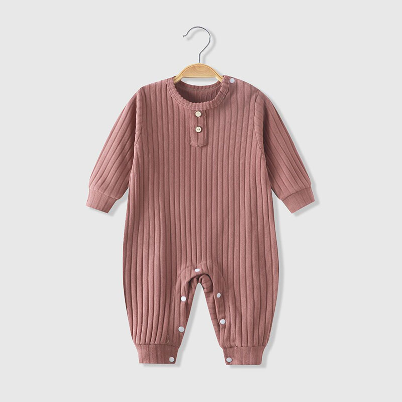 Newborn jumpsuit with A logo v - đánh giá và giá Baby Clothing Logo